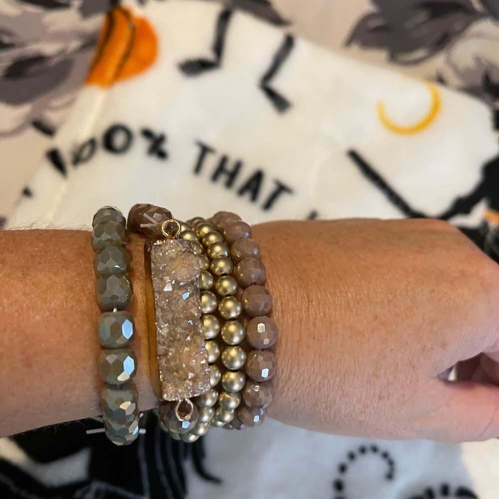 Bracelet stacked bundle